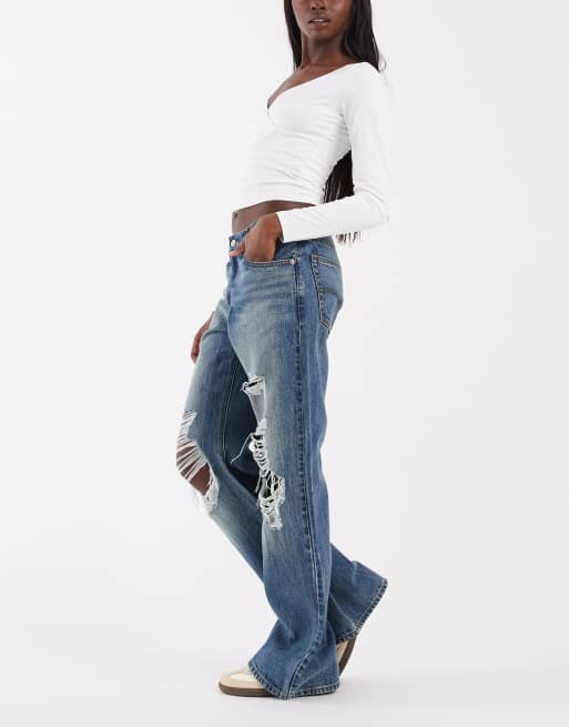 Levi's loose bootcut jeans with distressing in mid blue, 2 of 5