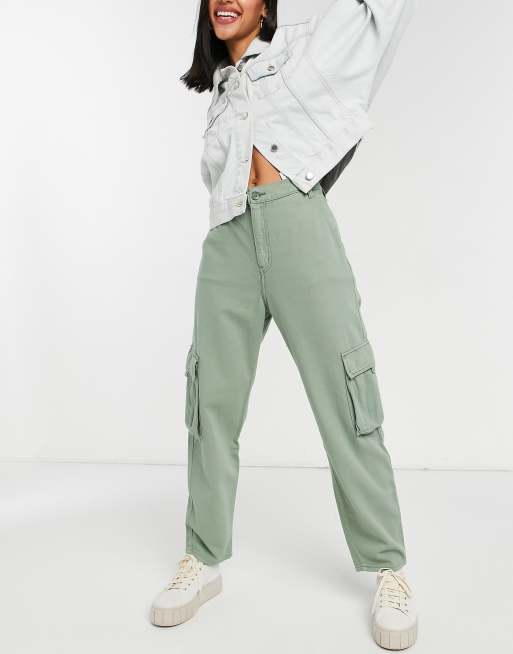 Mid Rise Loose Khaki Cargo Pants