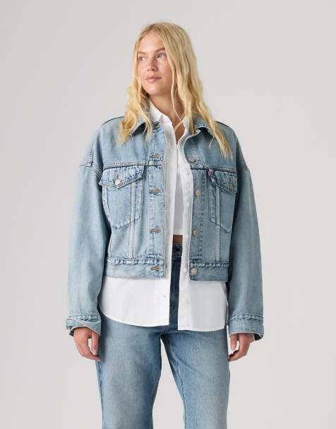 Levi's Loose crop trucker jacket in light blue - view 1