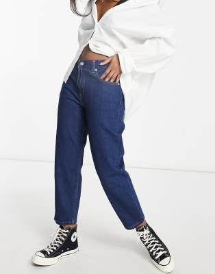 levis loose tapered crop jeans