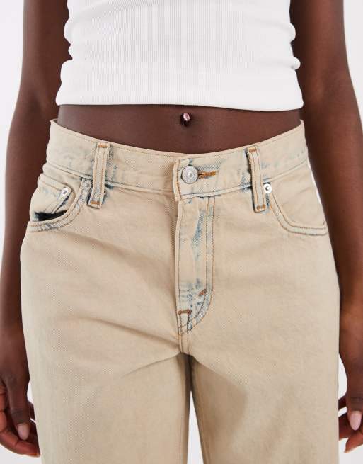 Levi's loose tapered adjustable waist jeans in light beige with blue tint, 4 of 5