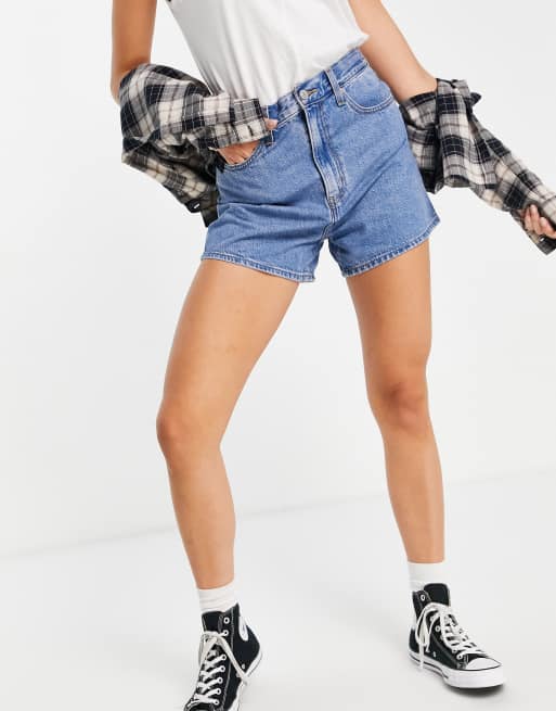 Levi's - Løstsiddende, højtaljede denimshorts i blå mellemvask, 4 af 4