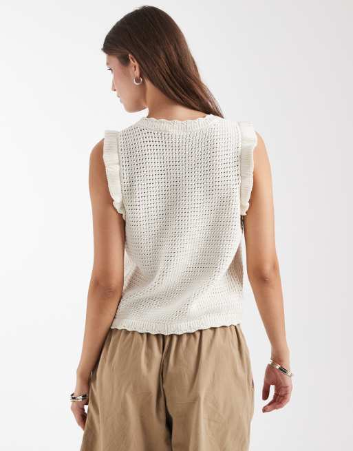 Levi's lulu flutter sleeve sweater tank top in white, 4 of 4