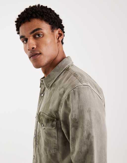 Levi's – Luźna jeansowa koszula w kowbojskim stylu we wzór moro, 4 z 5