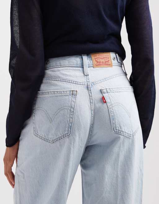 Levi's luźne jeansy baggy z denimu z wiązaniem w spranym jasnym odcieniu, 4 z 5