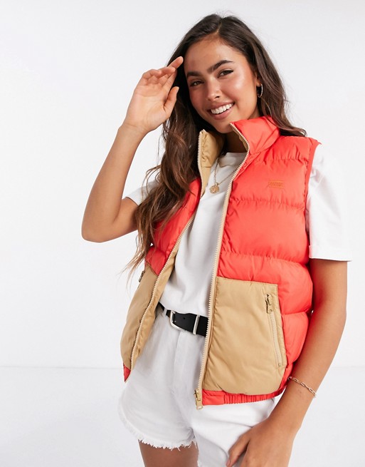 Levi's Lydia reversible padded gilet in red