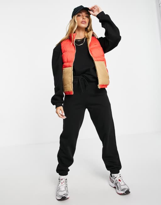 Levi's – Lydia – Vallmoröd, vändbar väst