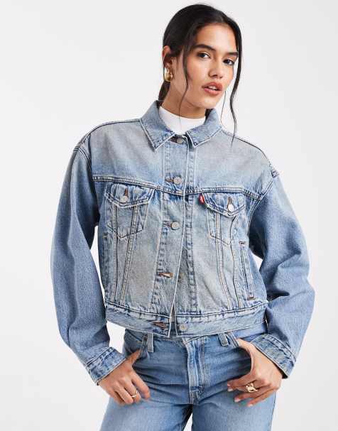 Levi's - Lyseblå truckerjakke i denim i 90'er-stil med western-design over skuldrene - view 1
