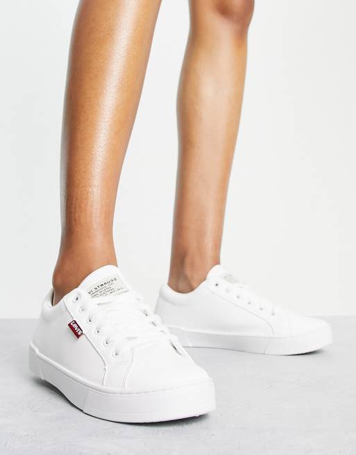 Levi's - Malibu - Hvide sneakers i PU - WHITE