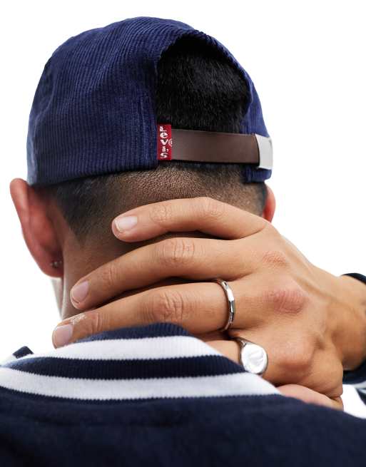 Levi's – Marinblå manchesterkeps med logga ton-i-ton, 2 av 4