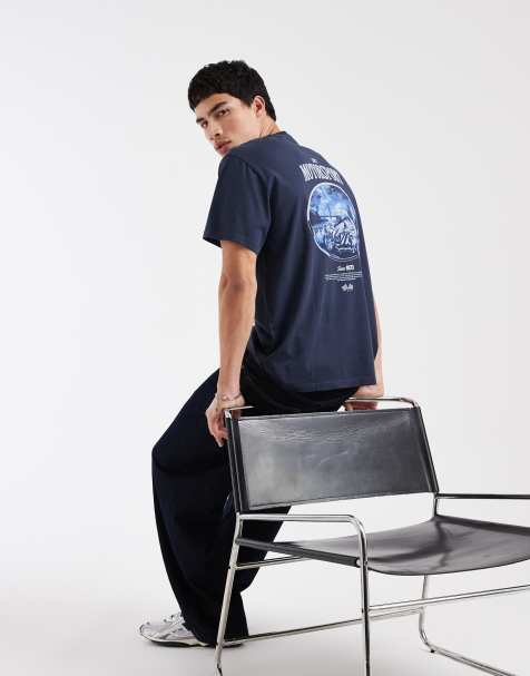 Levi's – Marinblå t-shirt med avslappnad passform - view 1
