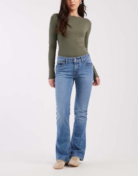 Levi's – Mellanblå, smala bootcut-jeans med låg midja - view 1