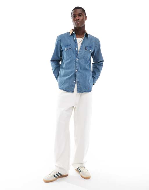Levi's - Mellemblå denimskjorte med kontrasterende krave og western-detaljer i afslappet pasform, 2 af 4