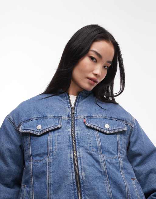 Levi's - Mellemblå foret trucker-denimjakke i 90'er-stil, 4 af 4