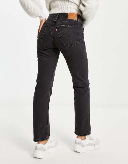Levi's – Middy – Czarne jeansy z prostymi nogawkami i rozdarciami na kolanach, 4 z 4