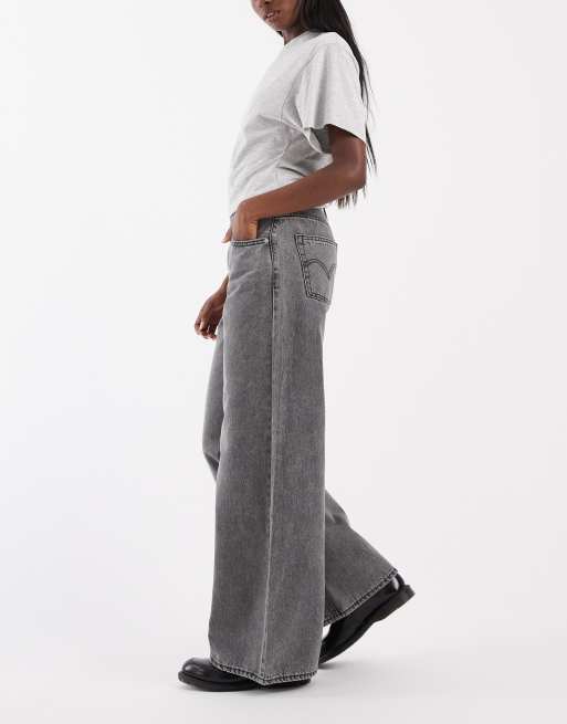 Levi's middy wide leg jeans in black, 3 of 5