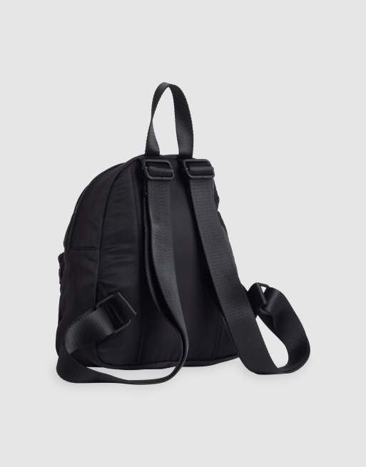 Levi's Mini backpack in black, 2 of 4