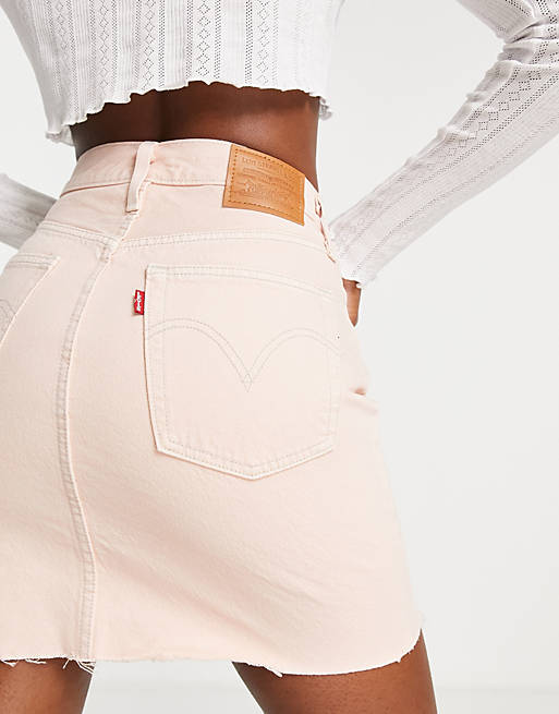 Levi's - Mini-jupe taille haute déstructurée emblématique - Rose | ASOS