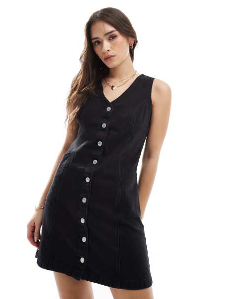 Levi's - Mini-jurk van denim met knoopsluiting in zwart - view 1