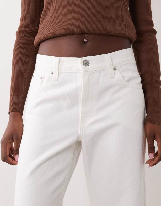 Levi's mittelhohe Loose Bootcut-Jeans in Weiß, 4 von 5