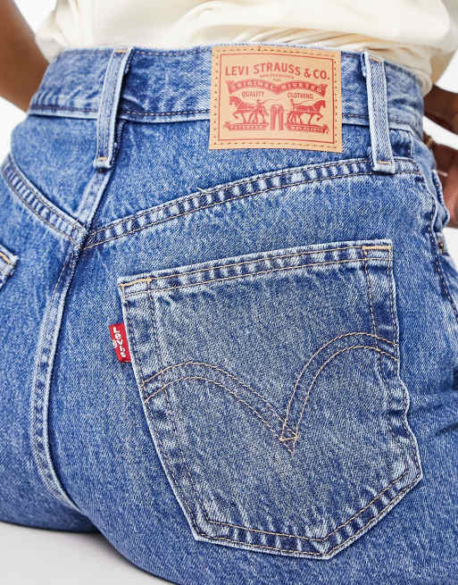 Levi's - Mom shorts a vita alta lavaggio medio , 3 di 4