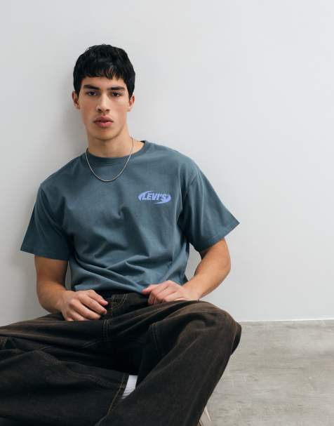 Levi's - Mørkeblå T-shirt med grafisk print på ryggen - view 1