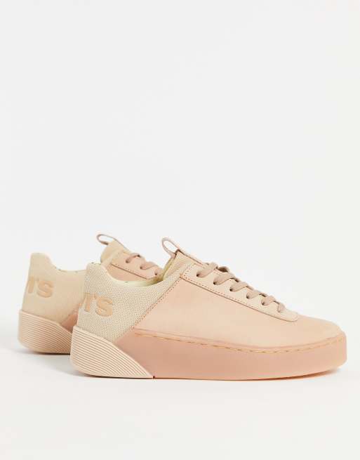 Levi's mullet lace up trainers in beige