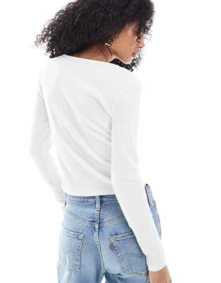 Levi's Muse Long Sleeve Button Front T-shirt In White