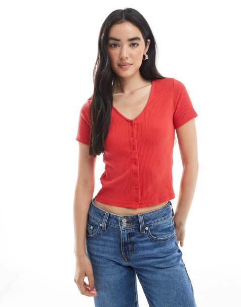 Levi's - Muse - T-shirt met korte mouwen en knopen aan de voorkant in rood - view 1