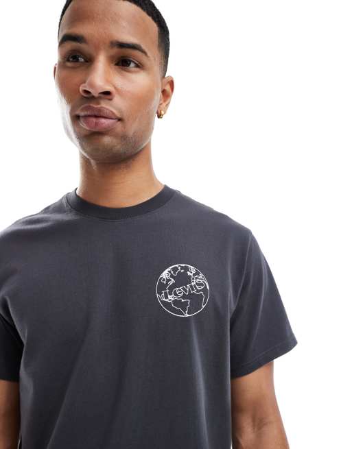Levi's - Off Beets - T-shirt vestibilità comoda nera con stampa di barbabietole sulla schiena, 3 di 4