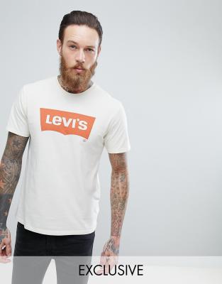 levis t shirt orange