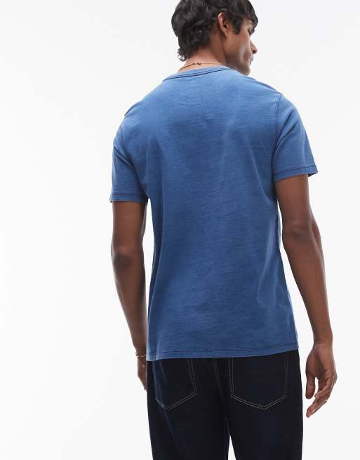 Levi's Original batwing logo t-shirt in navy, 3 of 4