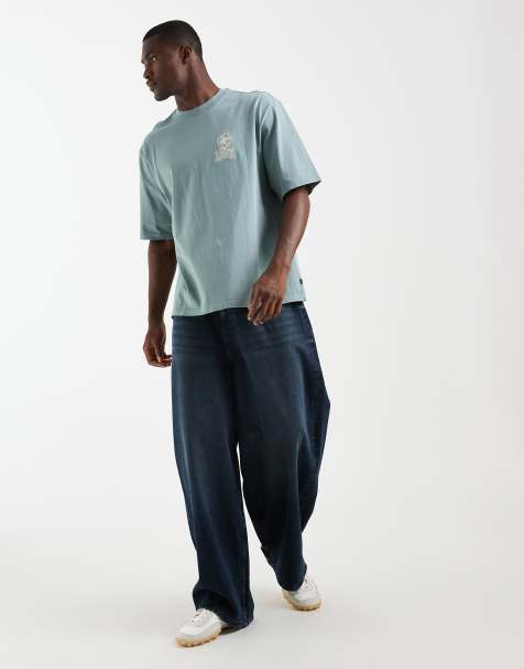 Levi's Oversize-T-Shirt mit Grafik auf der Rückseite in verwaschenem Blau - view 1