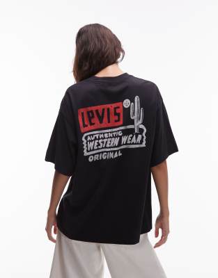 Levi's Oversized T-shirt With Back Print In Black