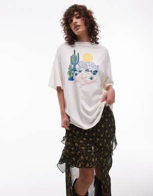 Levi's Oversized T-shirt With Desert Print In White