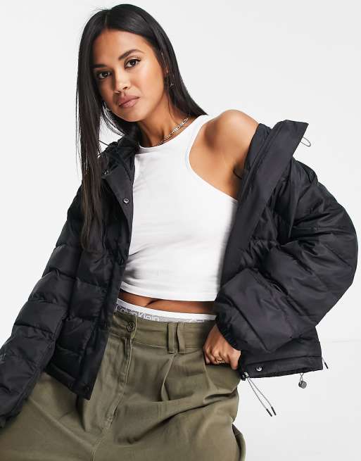 Levi's packable padded jacket in black | ASOS