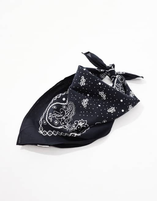 Levi's paisley print bandana in black, 2 of 3