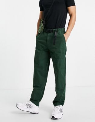 Pantalons et chinos Levi's - Pantalon cargo en tissu ripstop avec ceinture et logo - Vert montagne