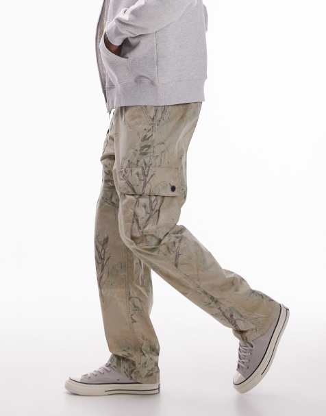 Levi's Parachute cargo grassland camo relaxed fit ripstop trousers in beige - view 1