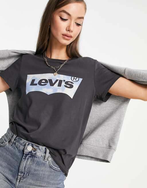 Womens levi shop batwing t shirt