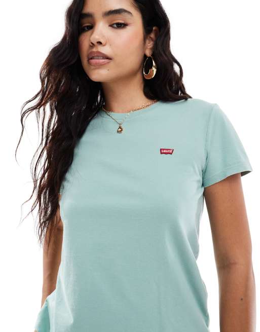 Levi s perfect small batwing logo t shirt in green ASOS