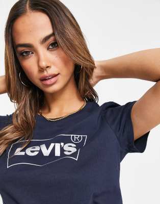 Levi's - Perfect - T-Shirt in Schwarz