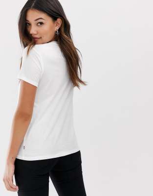 levis t shirt white ladies