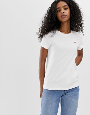 Levi's perfect white t shirt with chest logo in white | ASOS