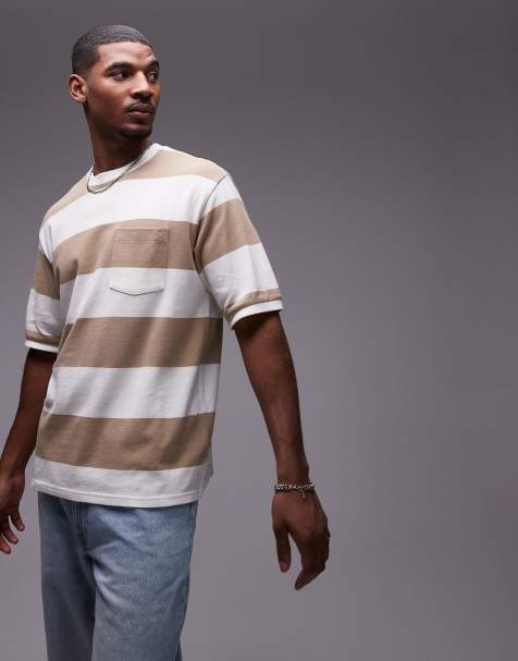 Levi's – Pikee-T-Shirt in Beige mit Blockstreifen und halblangen Ärmeln - view 1