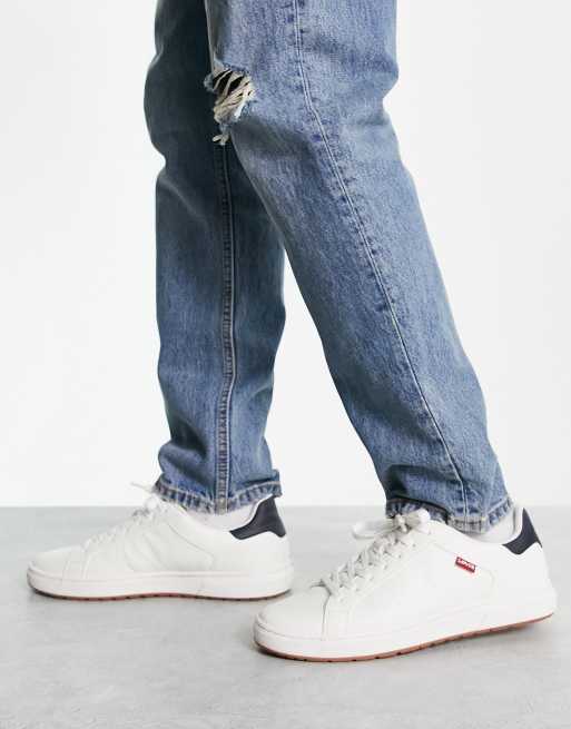 Levi's – Piper – Vita sneakers med röd flik, 3 av 4