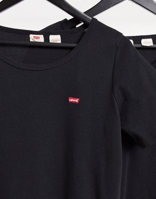 levis t shirt black and red
