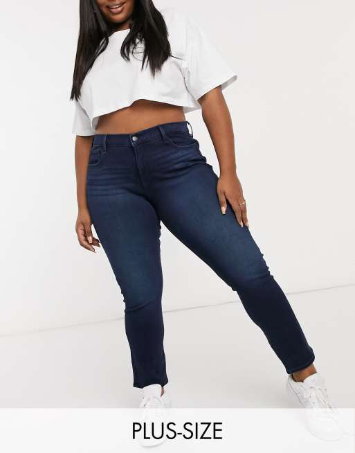 Levi's Plus – 311 – Niebieskie modelujące jeansy o prostym kroju