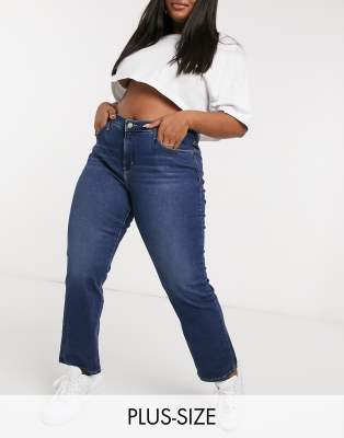 shaping straight jeans