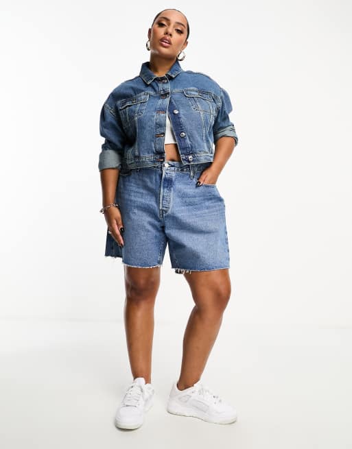 Levi's Plus - 501 - Jaren 90 stijl denim short in middenblauw